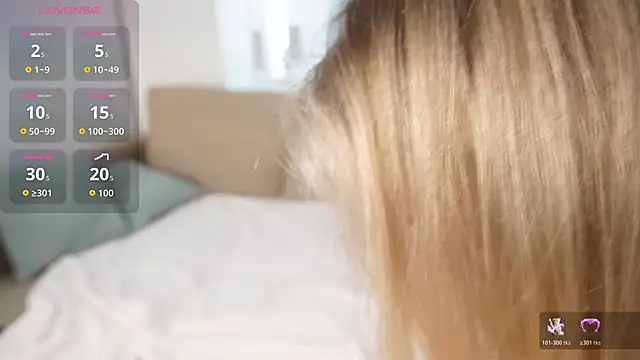 evy_miu's cam snapshot