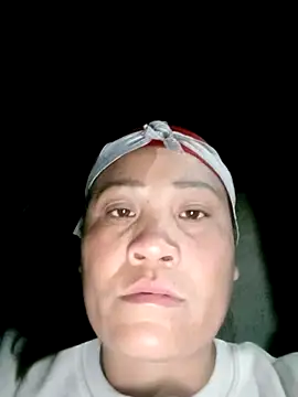 hey-bana's cam snapshot