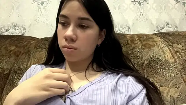 DebbiGoodknight's cam snapshot