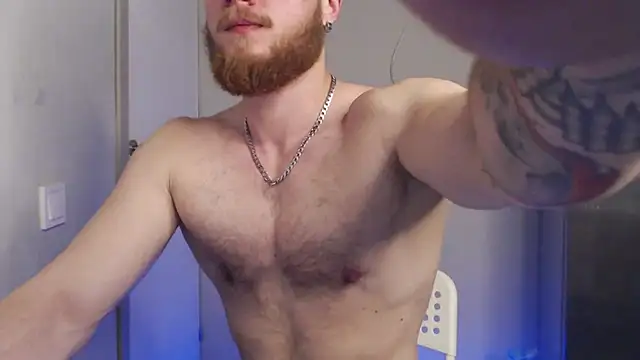 VictorTransMan's cam snapshot