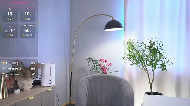 AllyBaley's cam snapshot