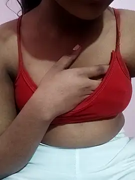 pari_rani7's cam snapshot