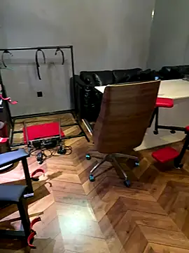 Kiki--2025 live sex cam