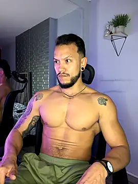 ARON_TAYLER01 live sex cam