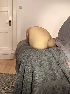 Inseminator69 live sex cam