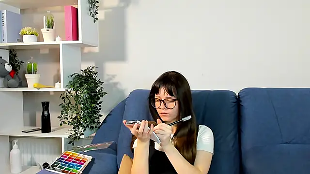 ShanaHearns live sex cam