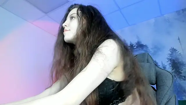 MilaStoyne live sex cam