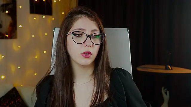 Mary_Miiller live sex cam