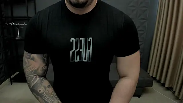 TonyWilcox live sex cam