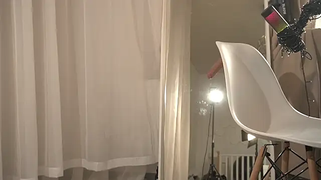 Poni_DII live sex cam