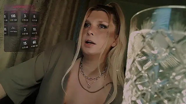 TsPostophere live sex cam