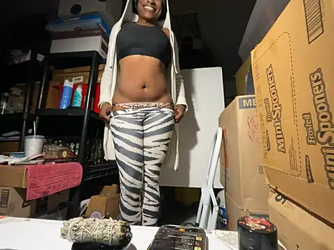 wynterheat live sex cam