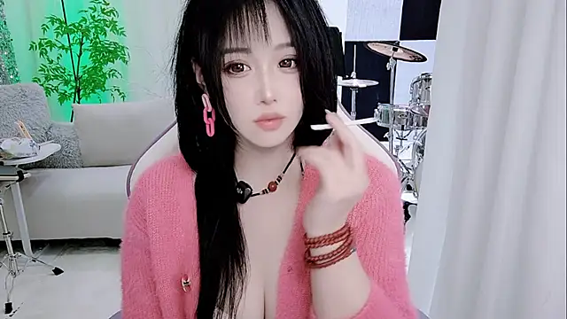 Evangelin-e live sex cam