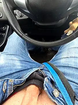 Titanhoott live sex cam