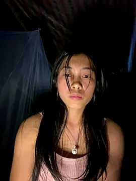 LylyOx9 live sex cam