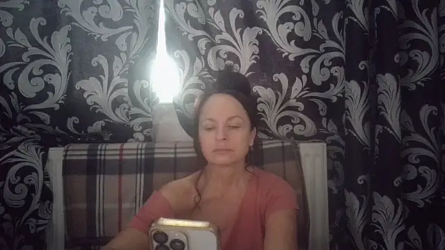 LindaStarS live sex cam