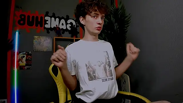 LukeSweet live sex cam