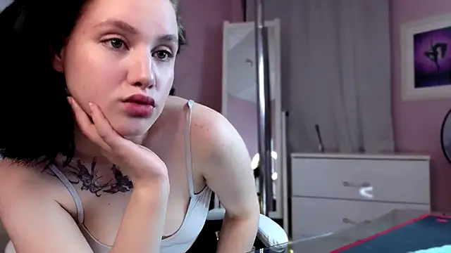 LANICROSS live sex cam