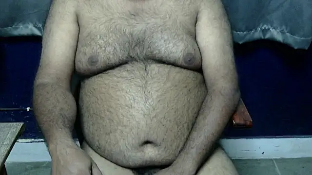 hairysubcub_70 live sex cam