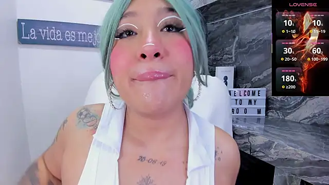 miss_danika live sex cam