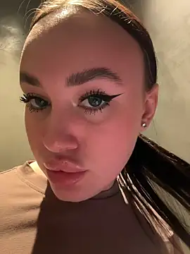 KiraSunshine's cam snapshot