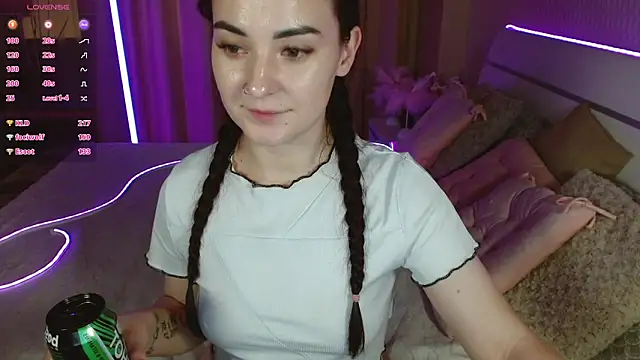 AdeleCutie's cam snapshot