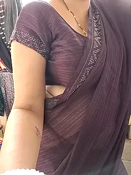 kaamuk_shweta live sex cam