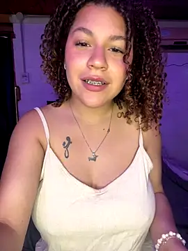 Lolavenezia's cam snapshot