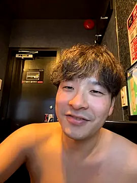 yuuki8910 live sex cam