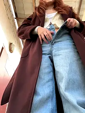 LilluKatten live sex cam