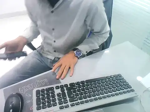 rahulkajuuu0909's cam snapshot