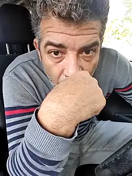 Omar_Grey's cam snapshot