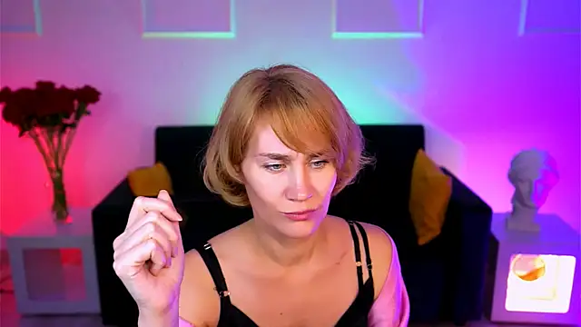 DanaRyan_'s cam snapshot