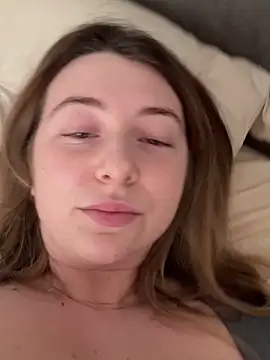 curvyflawless live sex cam