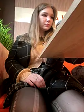 PumaShyXD live sex cam