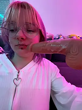 LaskaLeRoomba's cam snapshot