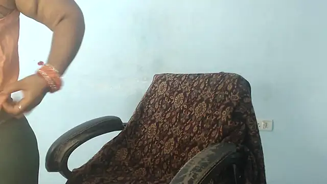 sapna-ji's cam snapshot