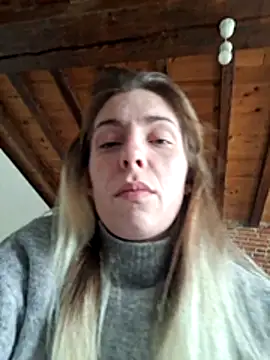 SexyAlya's cam snapshot