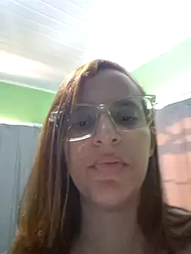 AliceRuivinha2 live sex cam