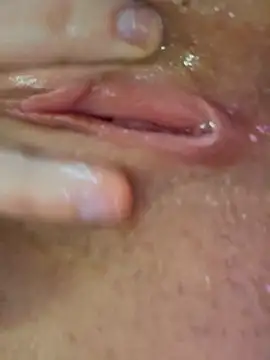 Virggin_Squirt's cam snapshot