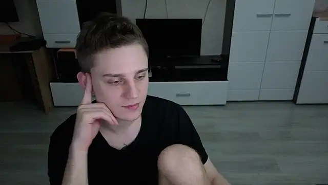 angryzan's cam snapshot