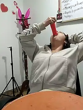 Juliana_Vip's cam snapshot