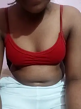 pari_rani7's cam snapshot