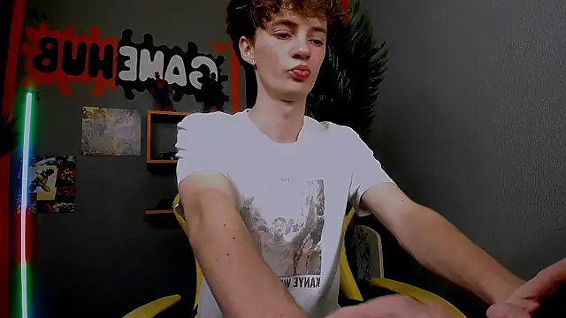 LukeSweet's cam snapshot