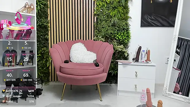 sweetcherry30 live sex cam