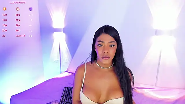 Fenty_XX live sex cam