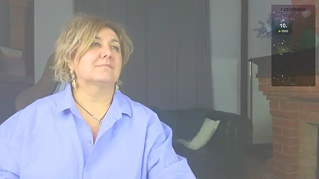 Marta_Wils live sex cam