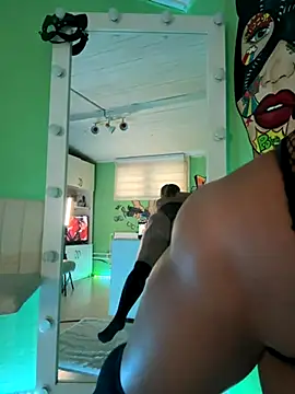 TamaraSavage live sex cam