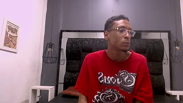 Jose_Smoke live sex cam