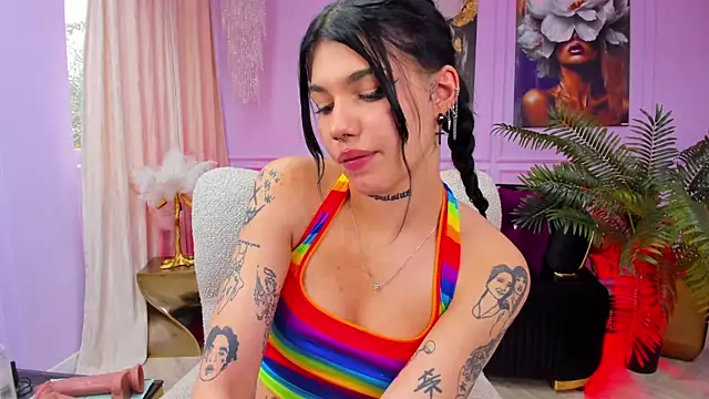 YasminWild live sex cam